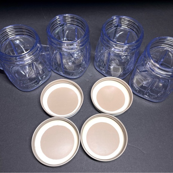 Osterizer blend & store 8oz plastic blending container with lid. Set of 4. - Picture 5 of 6